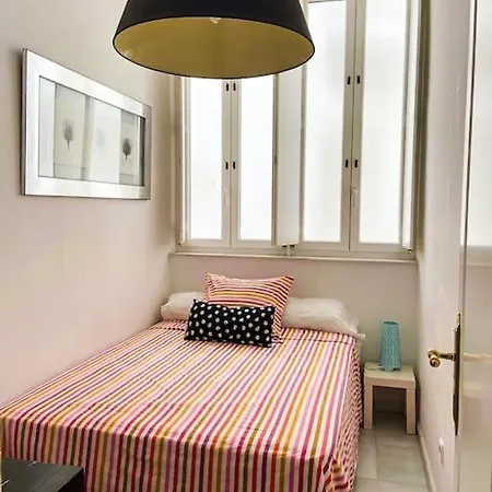 Apartment Apartamento Encantador En Seville